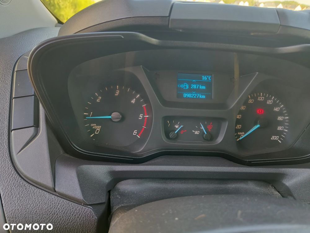Ford Transit Custom 300 L2H1 VA Trend - 14