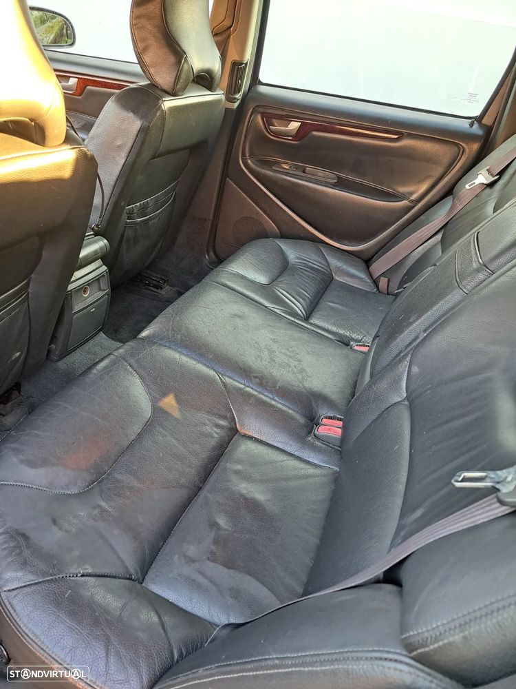 Volvo V70 2.0 T - 10