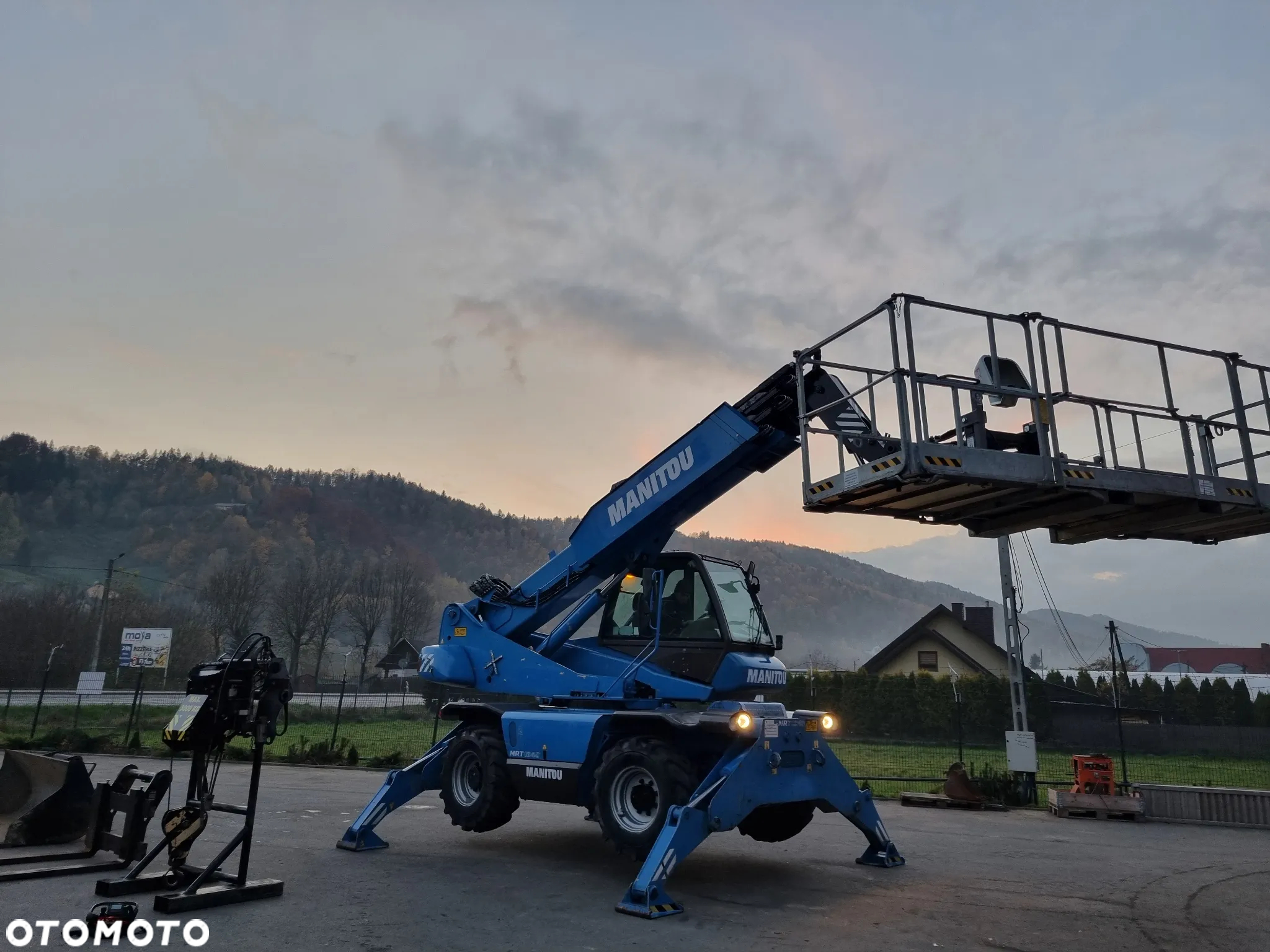 Manitou Ładowarka teleskopowa 18 metrów MRT1840 EASY-ST3B Kosz (Pilot 2 funkcje) Wciągarka Łyżka Widły z Norwegii Jak Nowa 2015r 4100mtg - 11