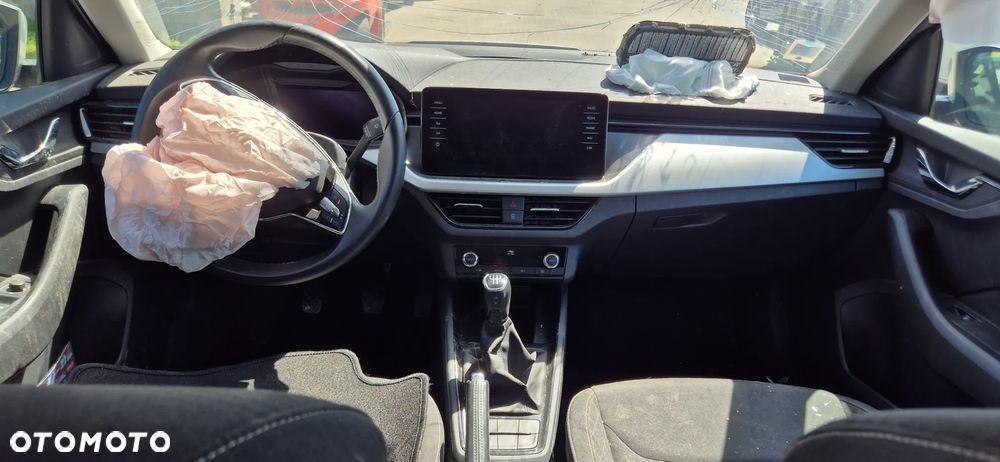 Skoda Kamiq 1.0 TSI Active - 21