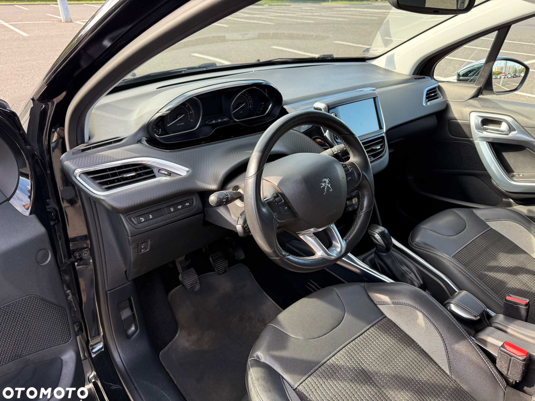 Peugeot 2008 1.6 VTi Allure - 25