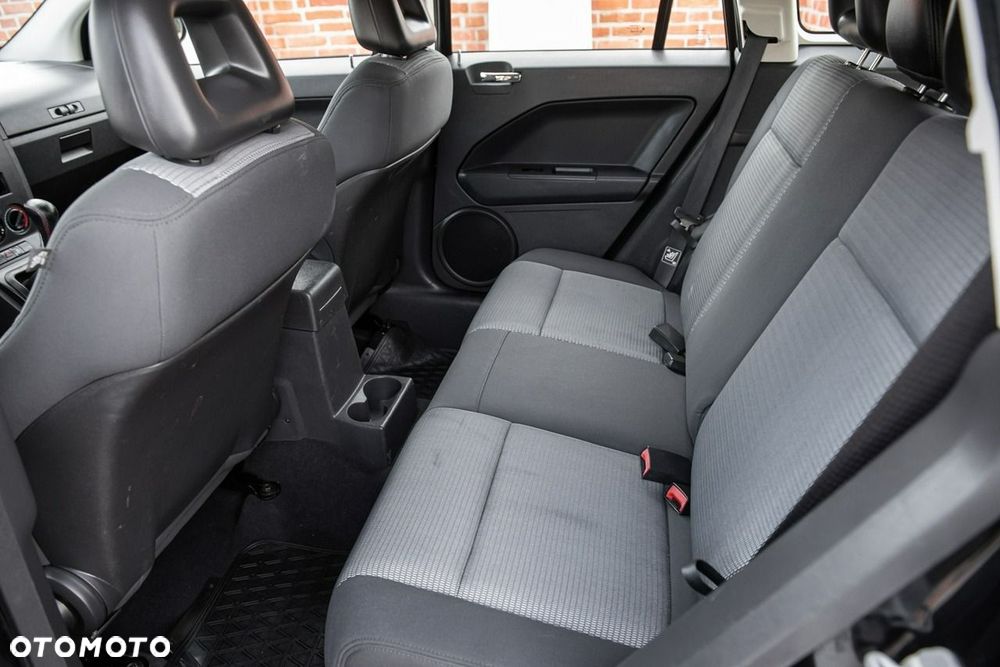 Dodge Caliber 1.8 SXT - 7