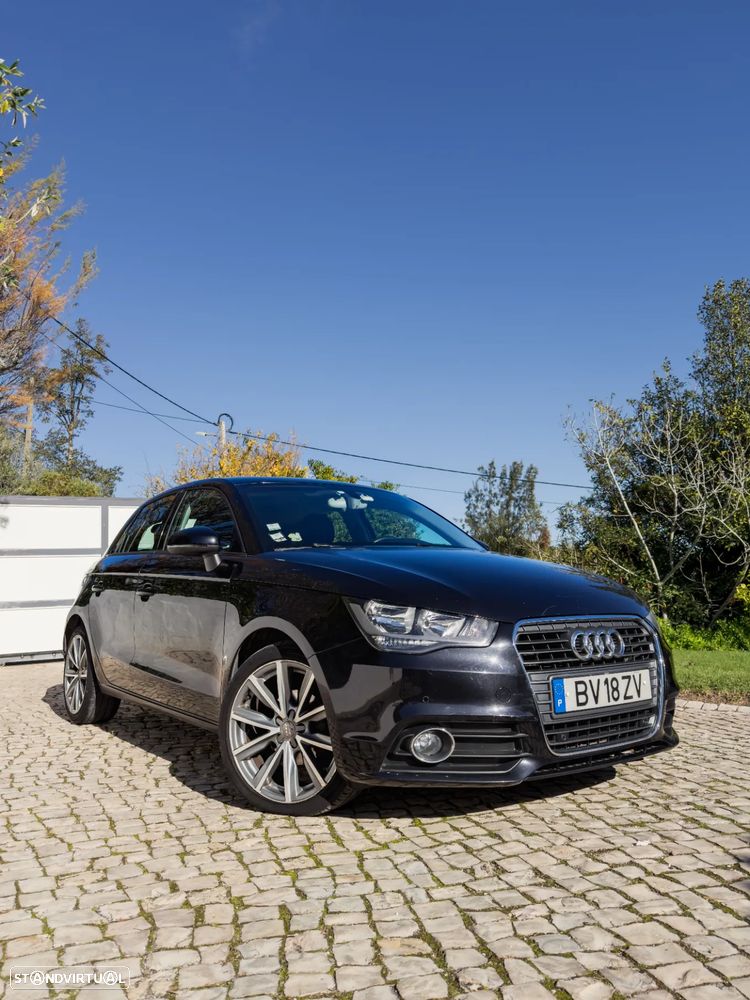 Audi A1 Sportback 1.6 TDI Advance Business Line S-Tronic - 4