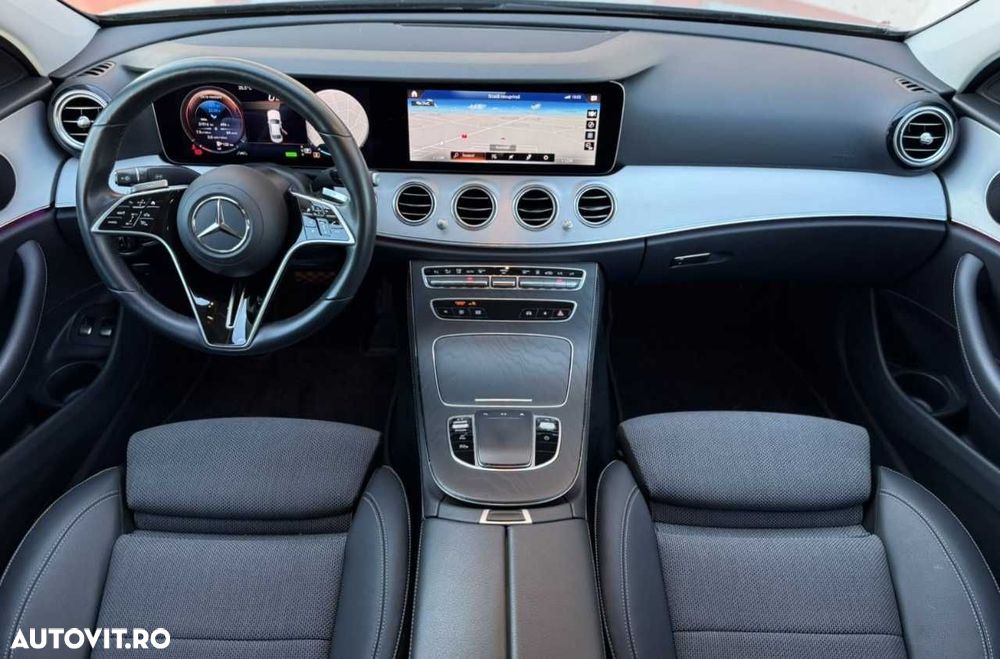 Mercedes-Benz E - 21
