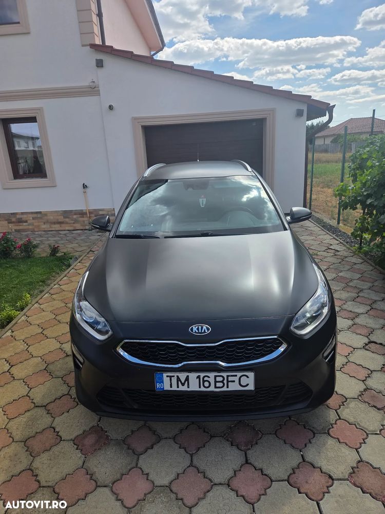 Kia Ceed - 3