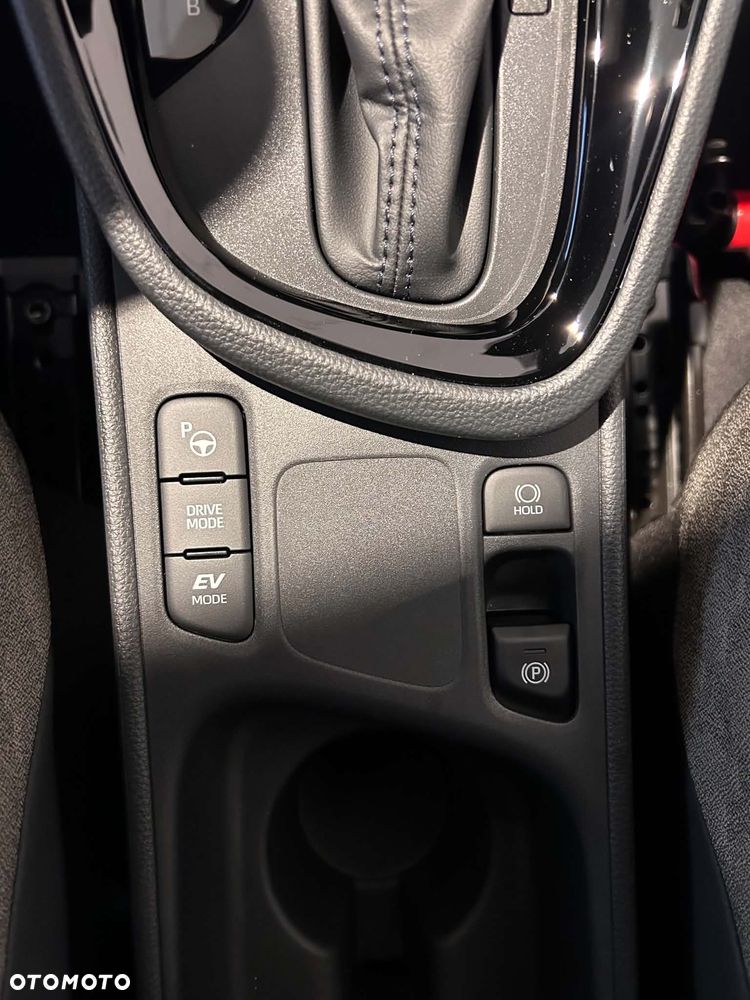 Toyota Yaris Cross Hybrid 1.5 Executive - 26