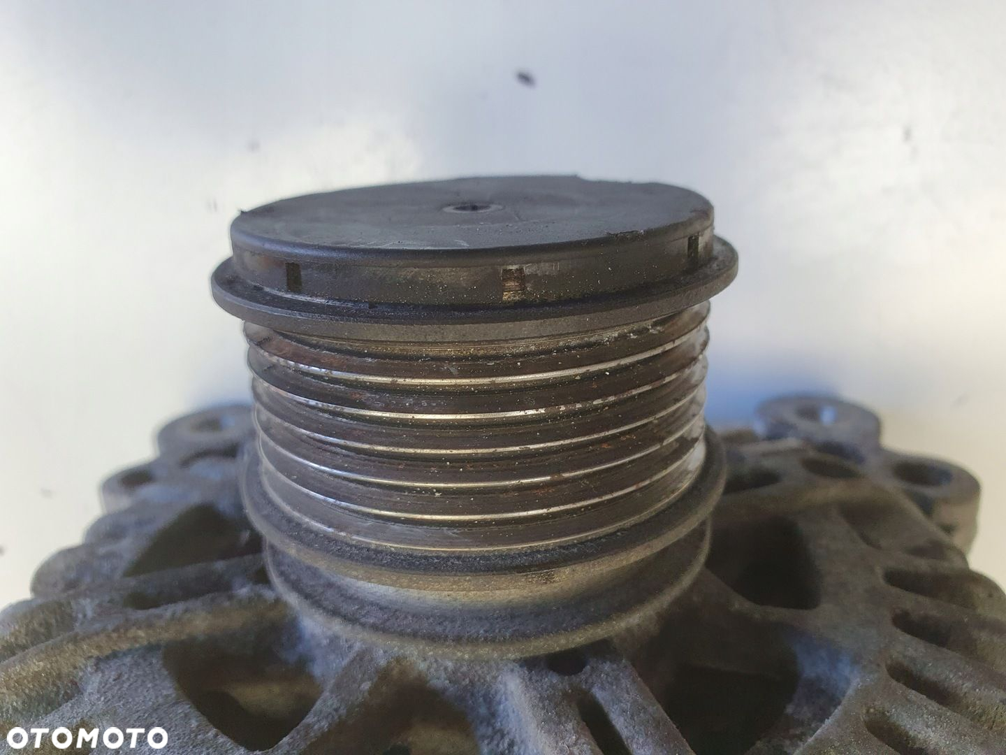 VW Golf V 1.9 TDI ALTERNATOR valeo 06F903023C 140A - 3