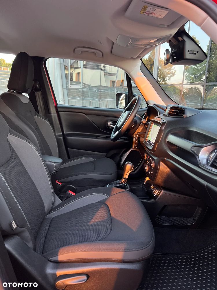 Jeep Renegade 1.5 T4 mHEV Limited FWD S&S DCT - 9