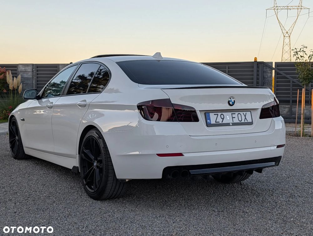 BMW Seria 5 525d - 5