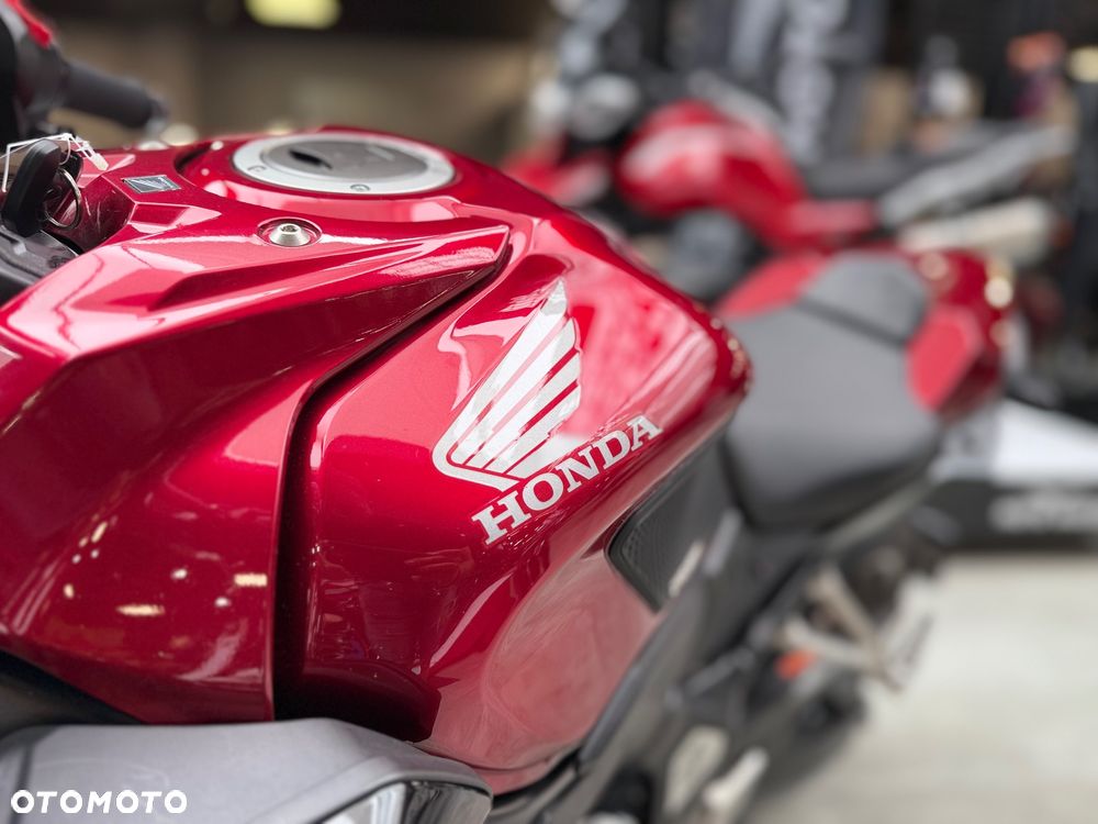 Honda CB - 9
