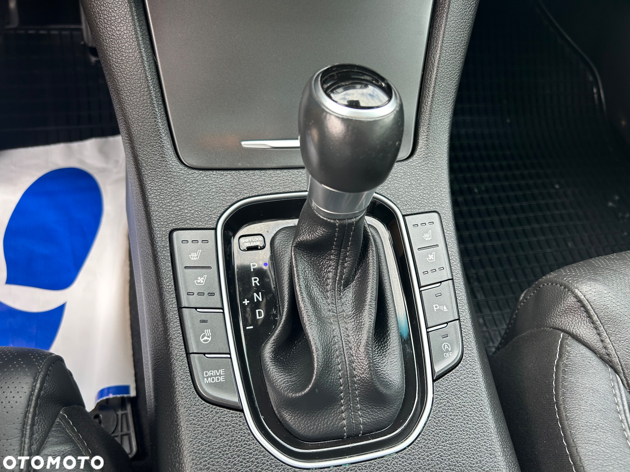 Hyundai i30 1.4 T-GDI DCT Premium - 26