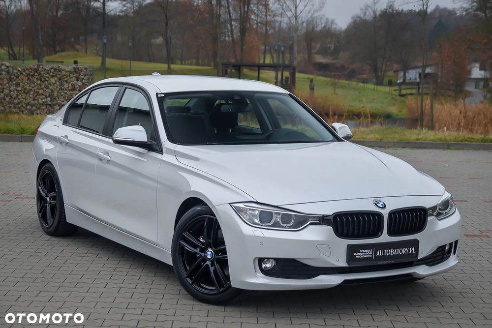 BMW Seria 3 318d - 18