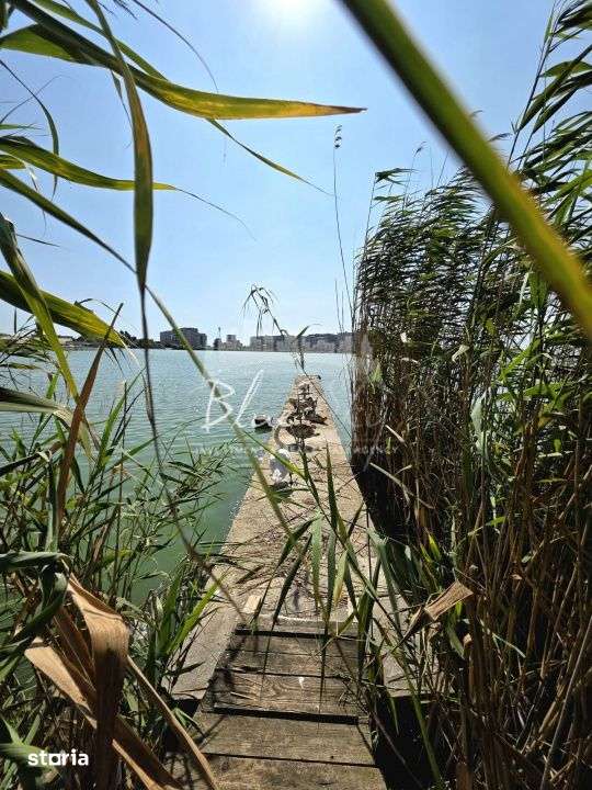 Apartament exclusivist in vila cu vedere frontala la lac si ponton — fotografia 3