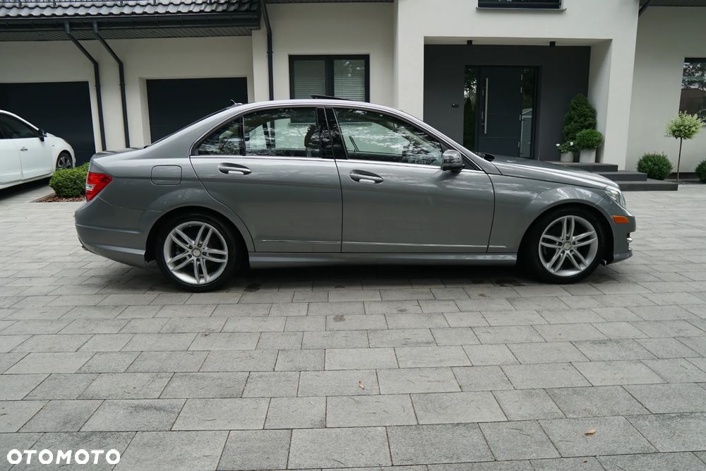Mercedes-Benz Klasa C - 12