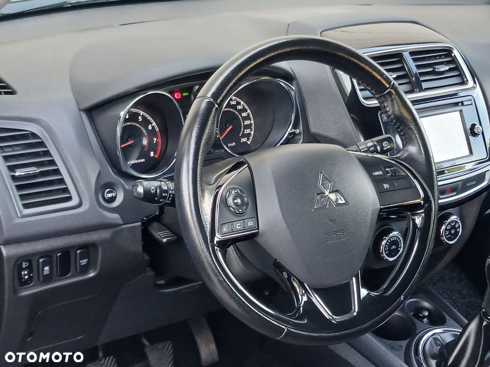 Mitsubishi ASX 1.6 2WD Diamant Edition+ - 17