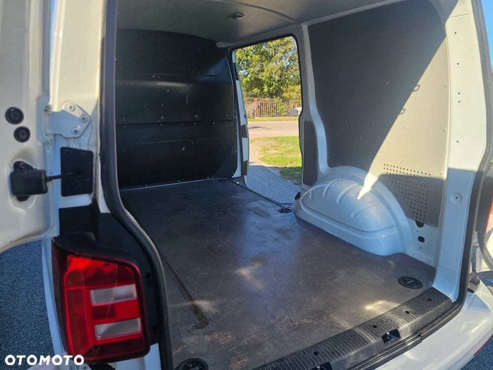 Volkswagen Transporter - 6