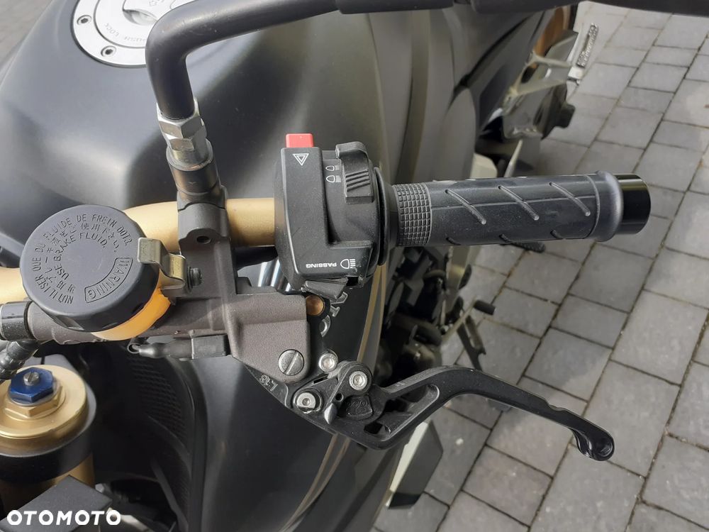 Honda CB - 10