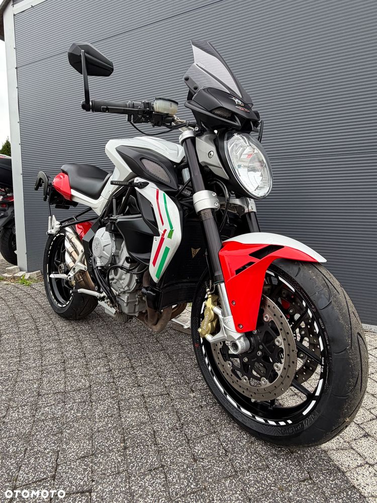MV AGUSTA Brutale - 19