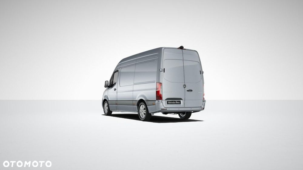 Mercedes-Benz Sprinter - 2