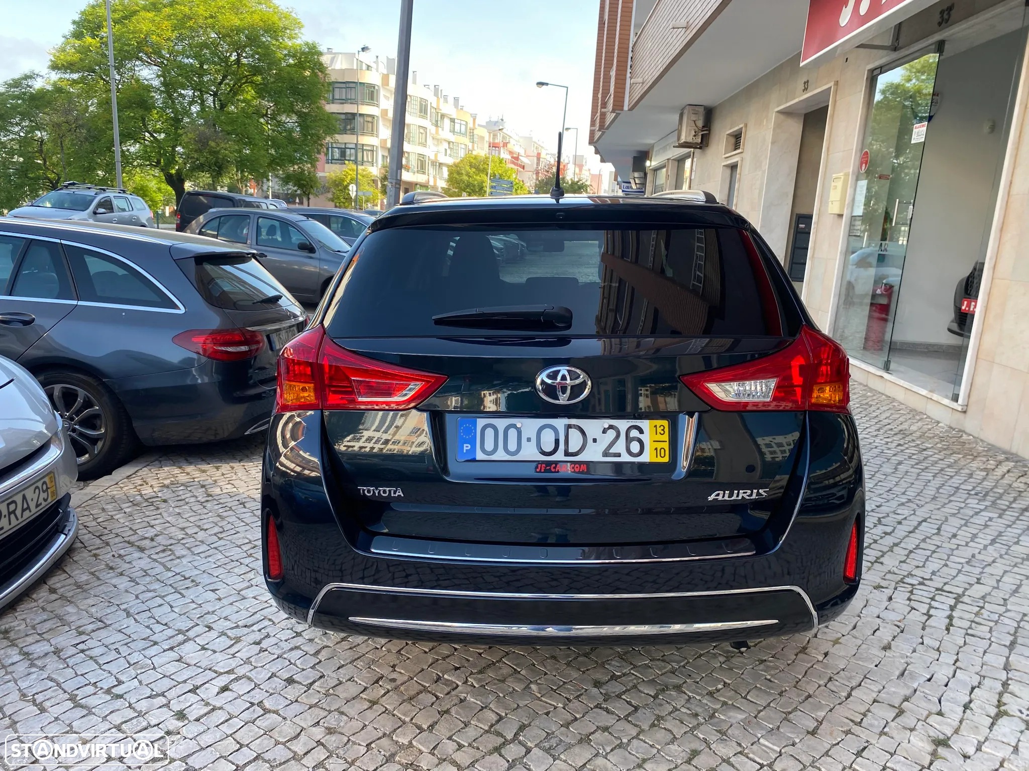 Toyota Auris Touring Sports 1.4 D-4D Com+P.Sport - 23