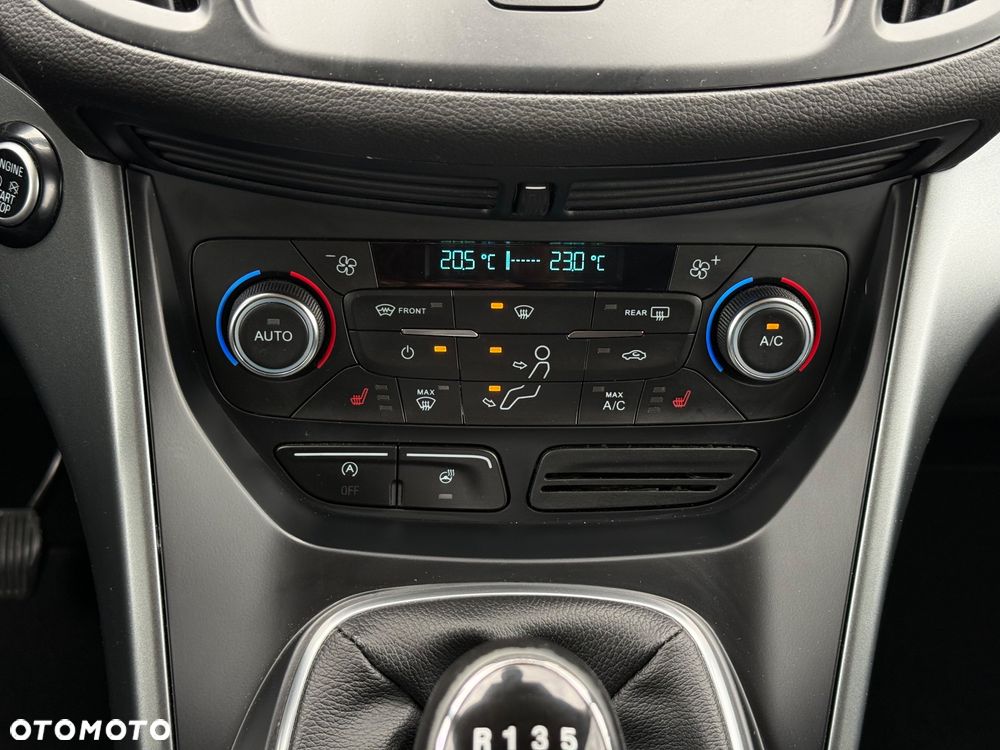 Ford Kuga 1.5 EcoBoost 2x4 Cool & Connect - 21