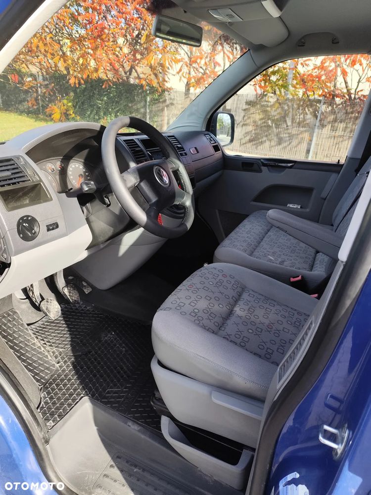 Volkswagen Caravelle L1 Comfortline - 11