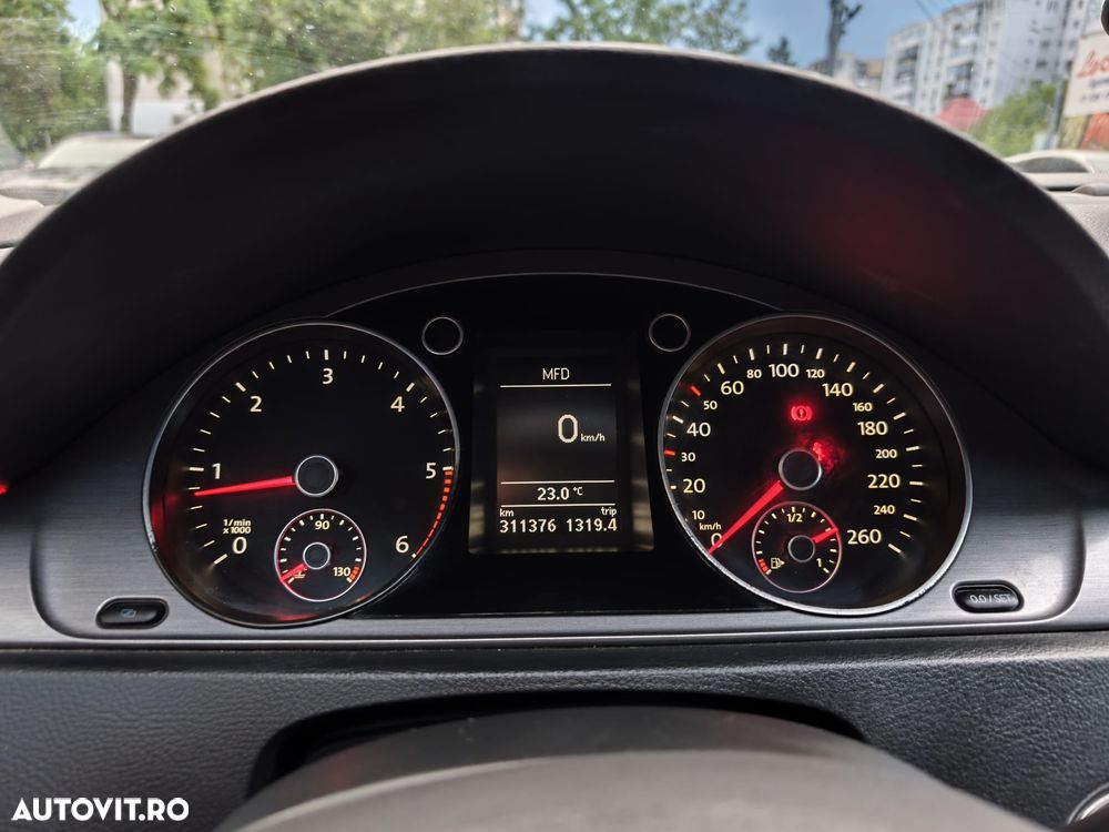 VOLKSWAGEN Passat 2011 — imagine 17