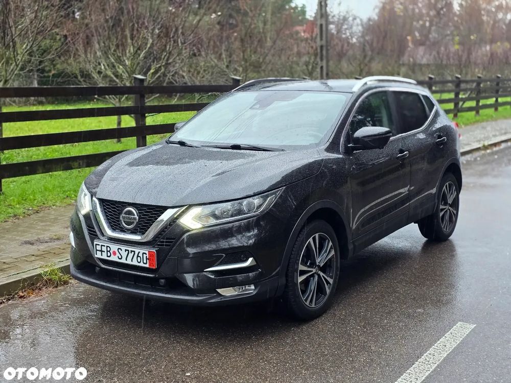 Nissan Qashqai 1.3 DIG-T TEKNA - 10