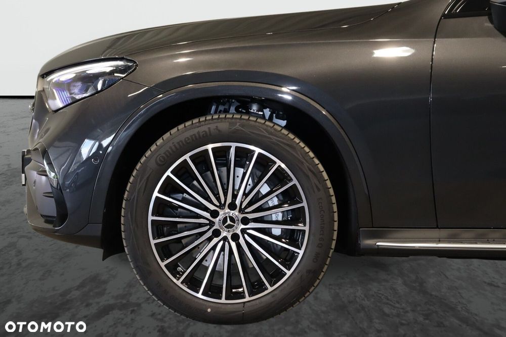 Mercedes-Benz GLC - 7