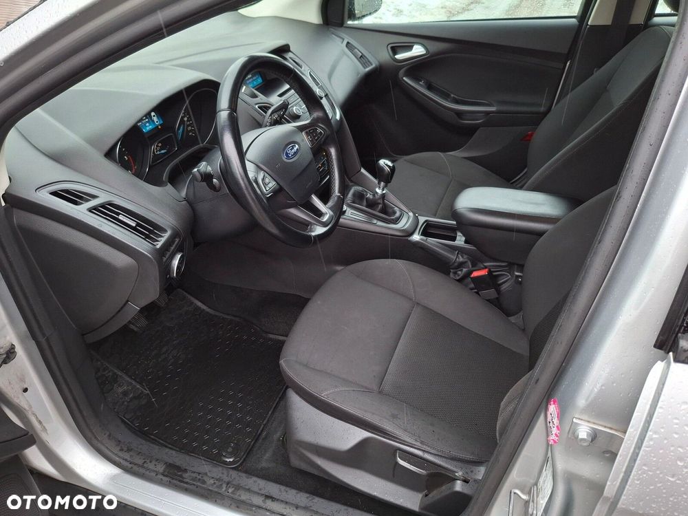Ford Focus 1.5 TDCi Trend - 9