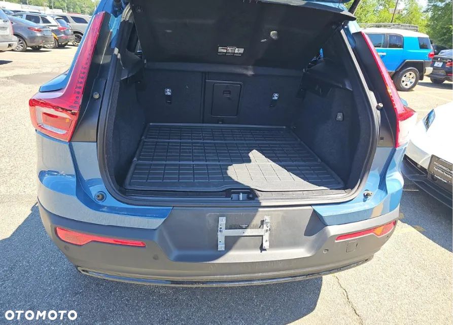 Volvo XC 40 B5 B AWD Ultimate Dark - 12
