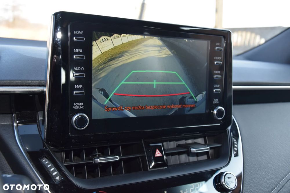 Toyota Corolla 1.8 Business Edition - 23