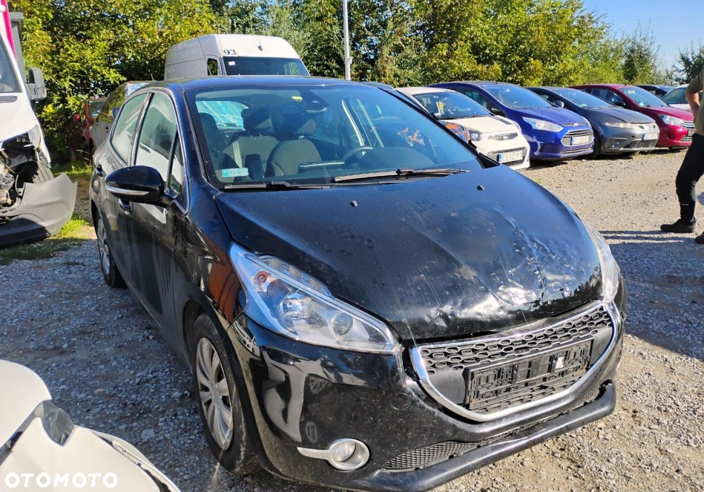 Peugeot 208 - 3