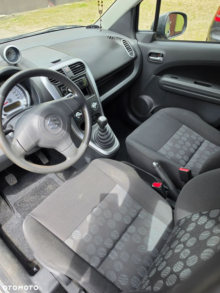 Suzuki Splash 1.0 Club - 11