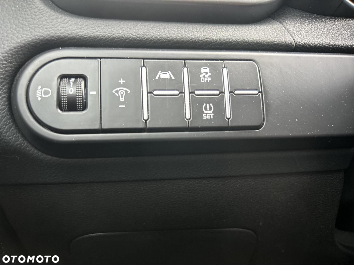Kia Ceed 1.5 T-GDI M - 20