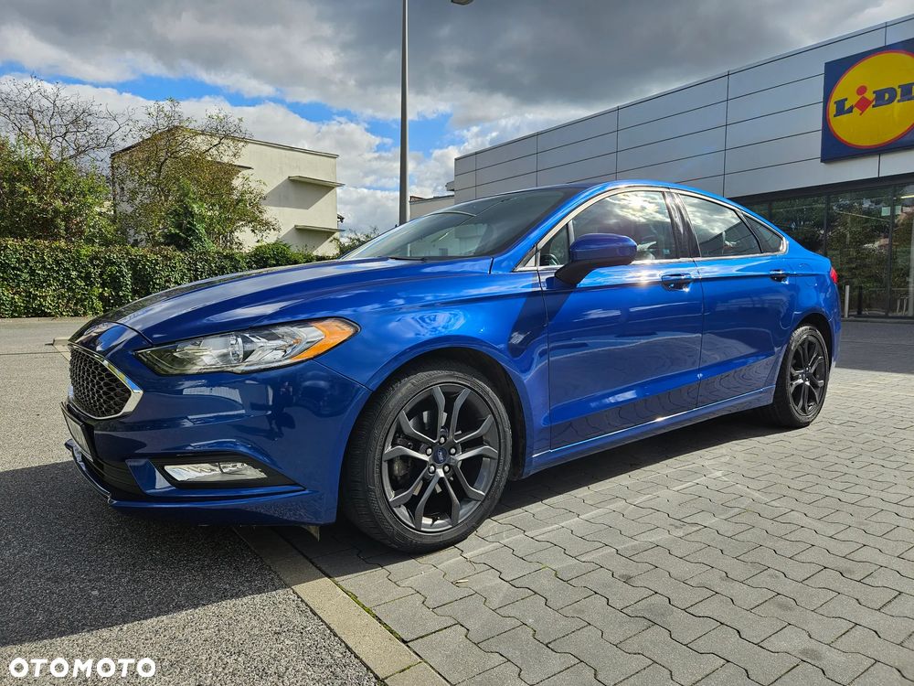 Ford Fusion - 1