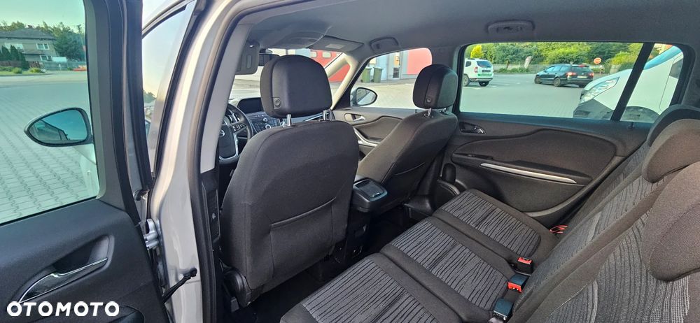 Opel Zafira Tourer 1.4 Turbo Style - 10