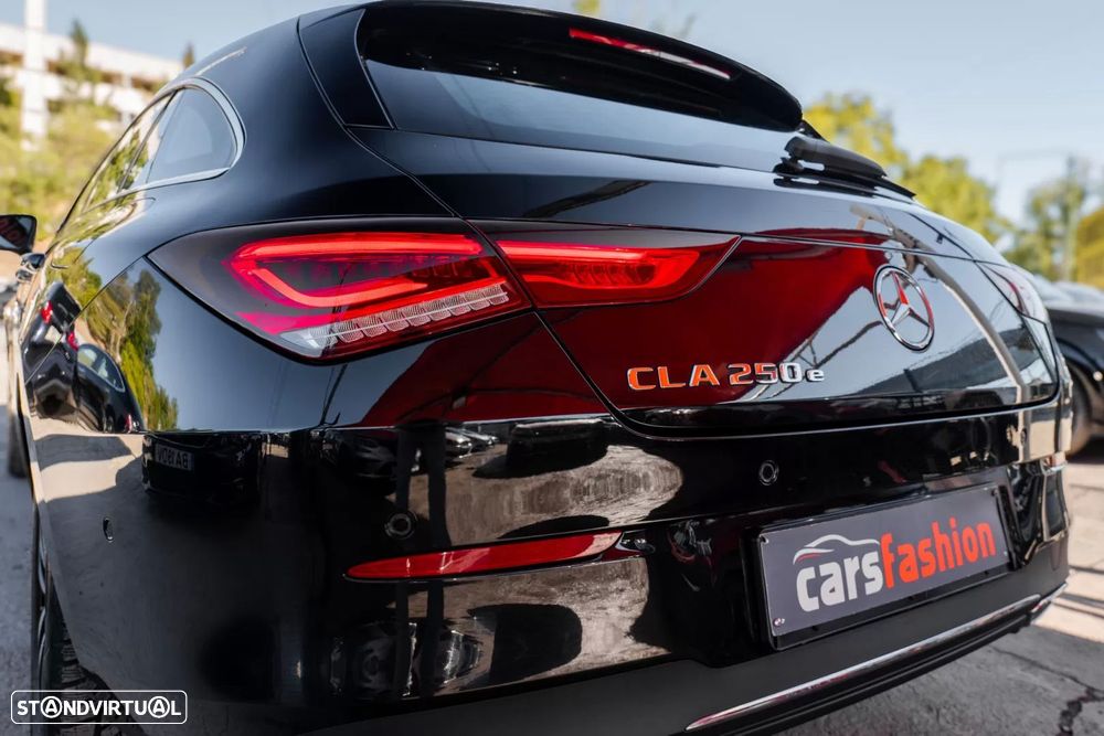 Mercedes-Benz CLA 250 e 8G-DCT Edition Progressive Line - 8