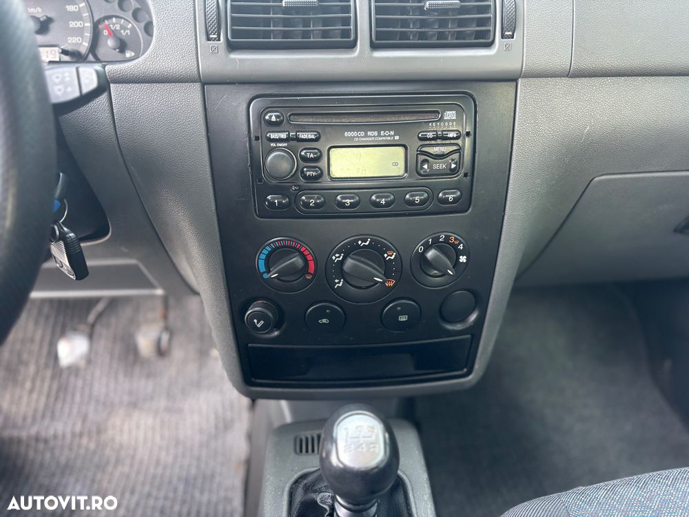 Ford Transit Connect Tourneo (Kurz) - 11