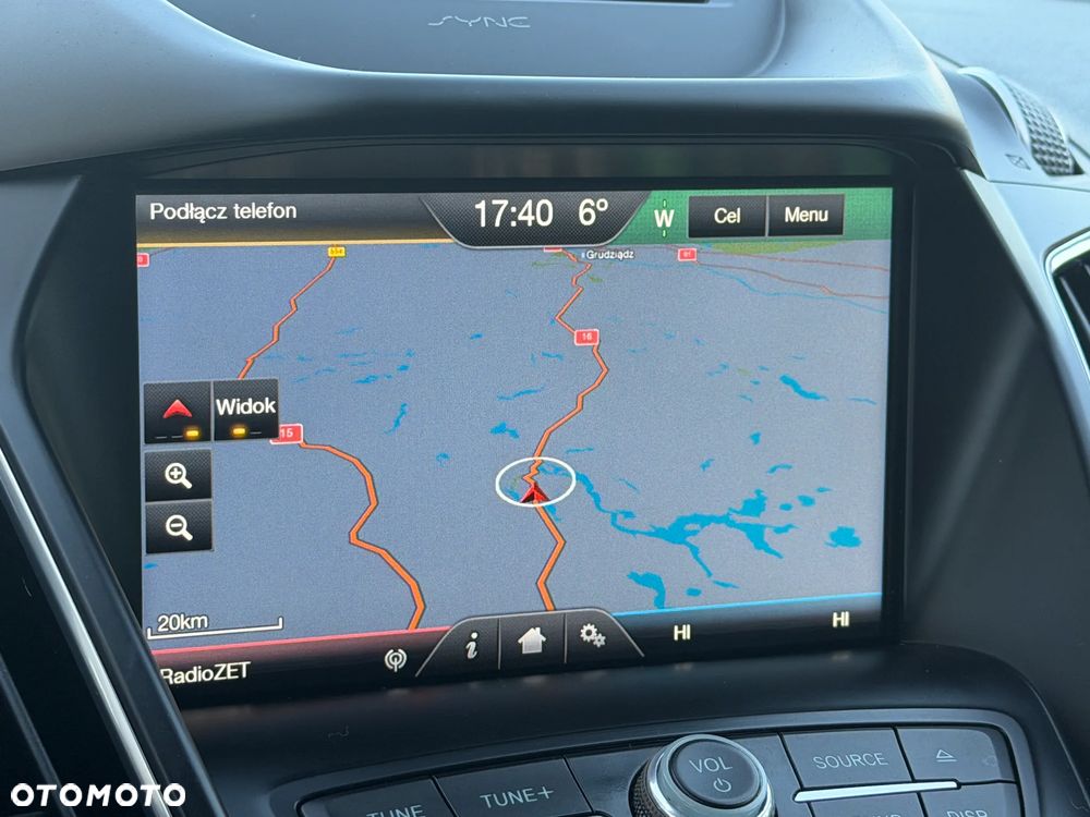 Ford Grand C-MAX - 22