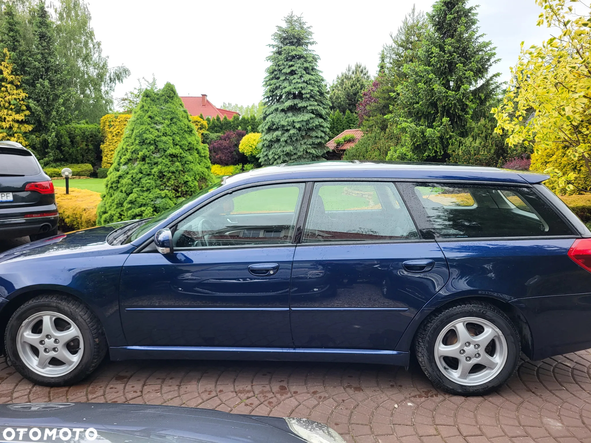Subaru Legacy - 13