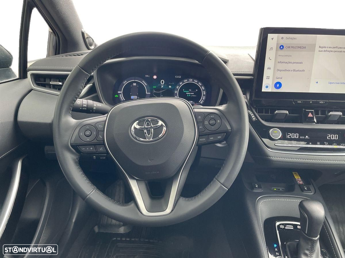 Toyota Corolla Touring Sports - 9