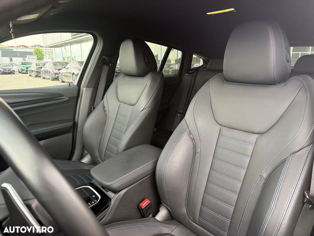 BMW X4 M M40i AT MHEV - 13