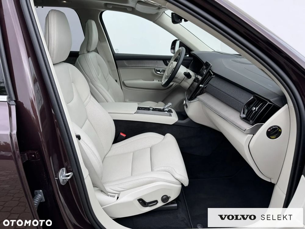 Volvo XC 90 T8 AWD Plug-In Hybrid Ultra Bright 7os - 13