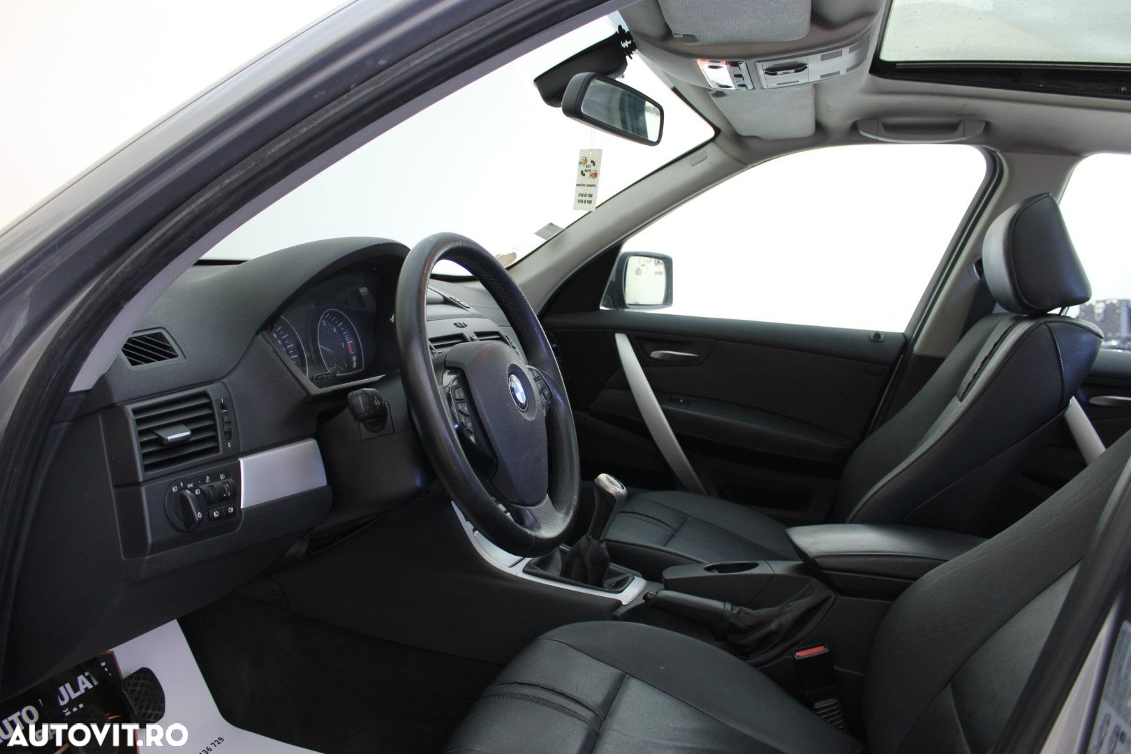 BMW X3 2.0d - 12