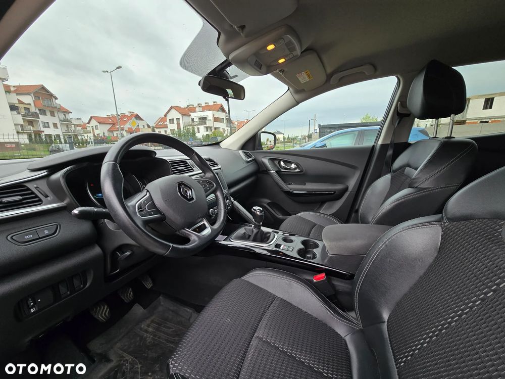 Renault Kadjar 1.2 Energy TCe Limited - 12