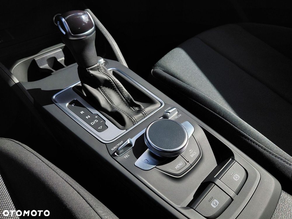 Audi Q2 35 TFSI Advanced S tronic - 23