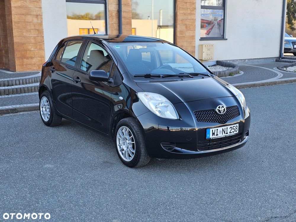 Toyota Yaris 1.3 Luna A/C - 4