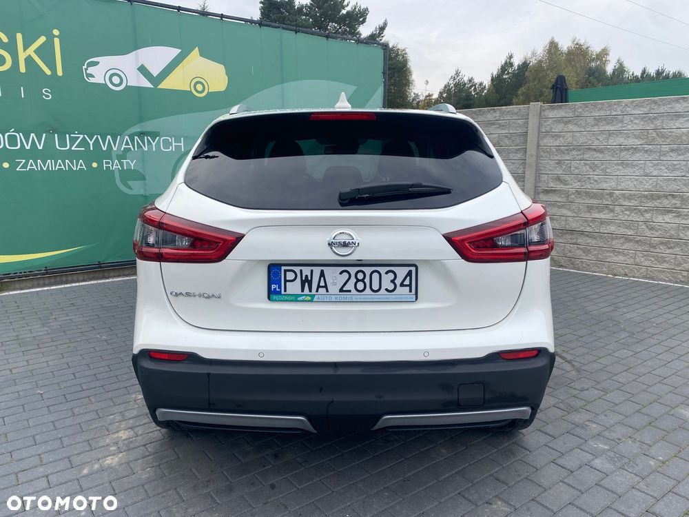 Nissan Qashqai 1.6 DCi Tekna EU6 - 16