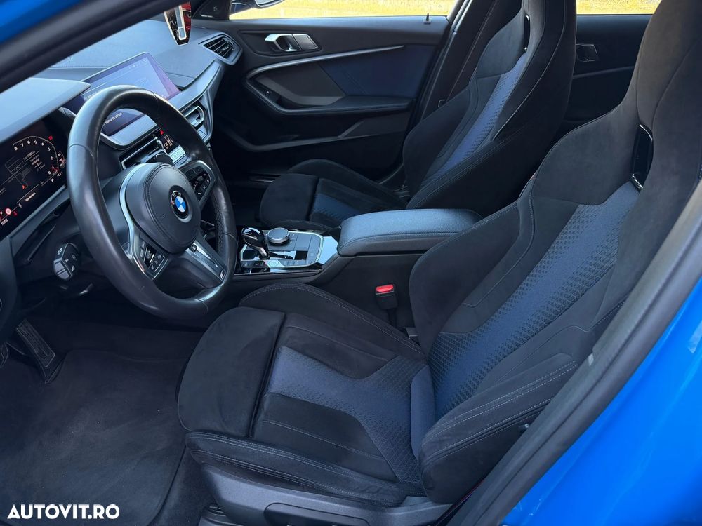 BMW M1 M135i xDrive AT - 12